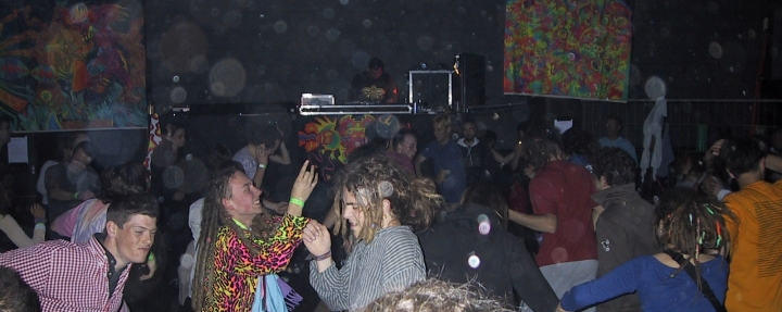 Filteria's Live Act = Incredible energy at the dance floor