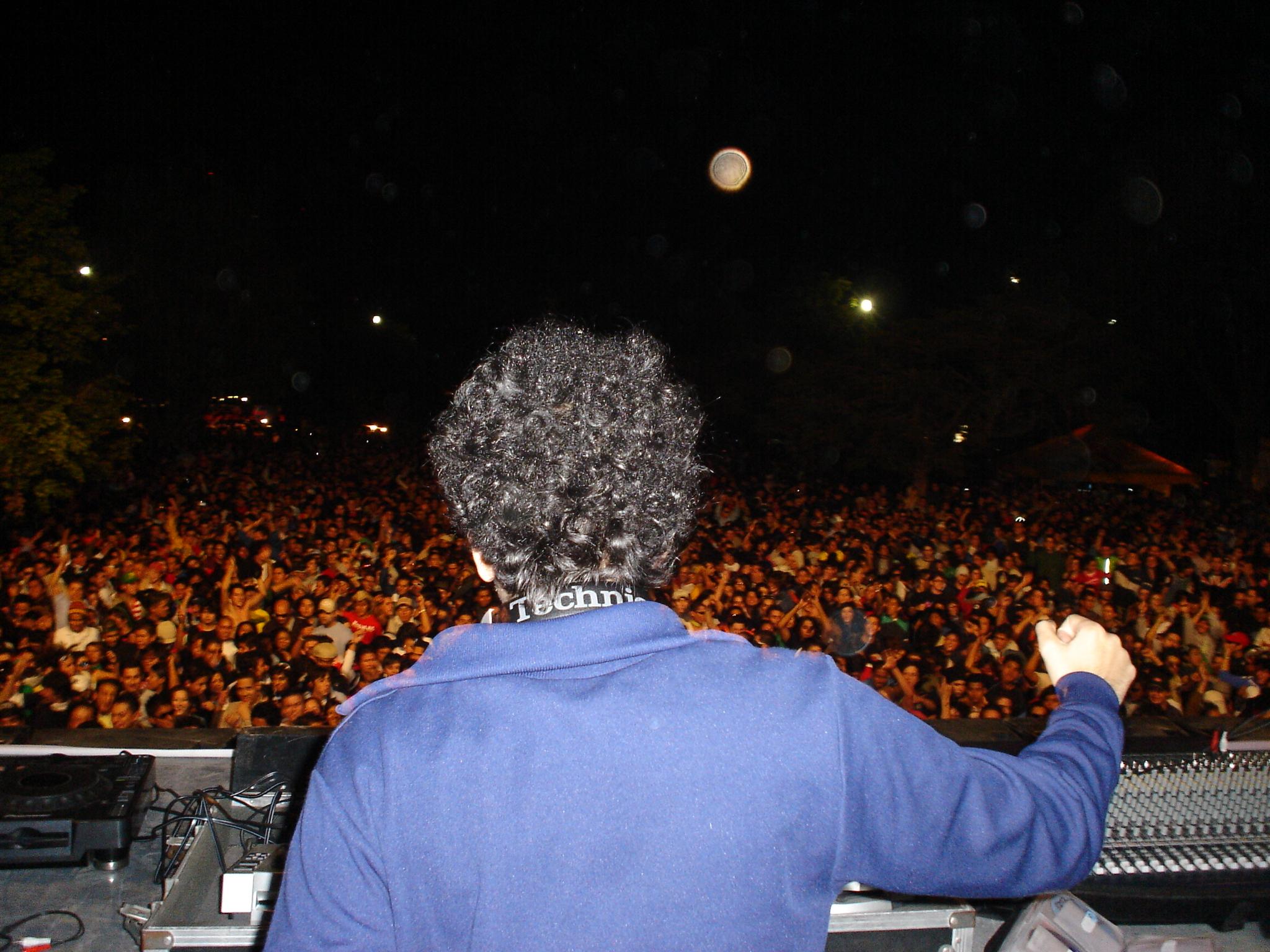 Sesto Matan - Gataka Live