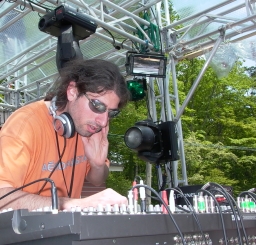 Shulman Live